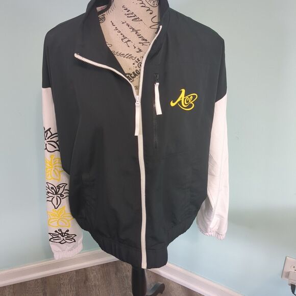 Adidas Lailaa Basketball Jacket Black Mesh Lined HR8047 Floral Women's Size m - Picture 1 of 5